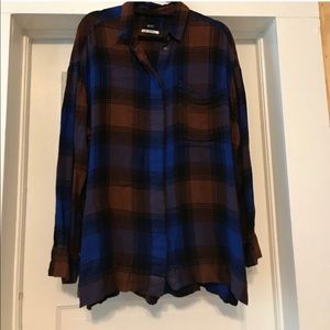 Flannel long sleeve shirt